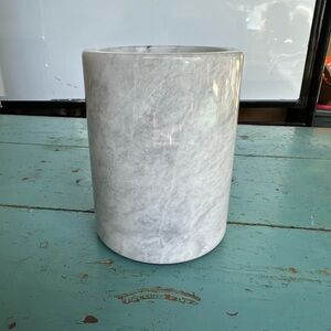 Gray Marble Wine Chiller Bucket